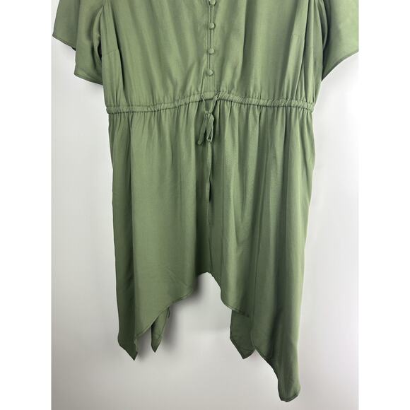 NWT Torrid Babydoll Challis Sharkbite Flutter Sleeve Top Green Plus Size 2 2X - Picture 14 of 16